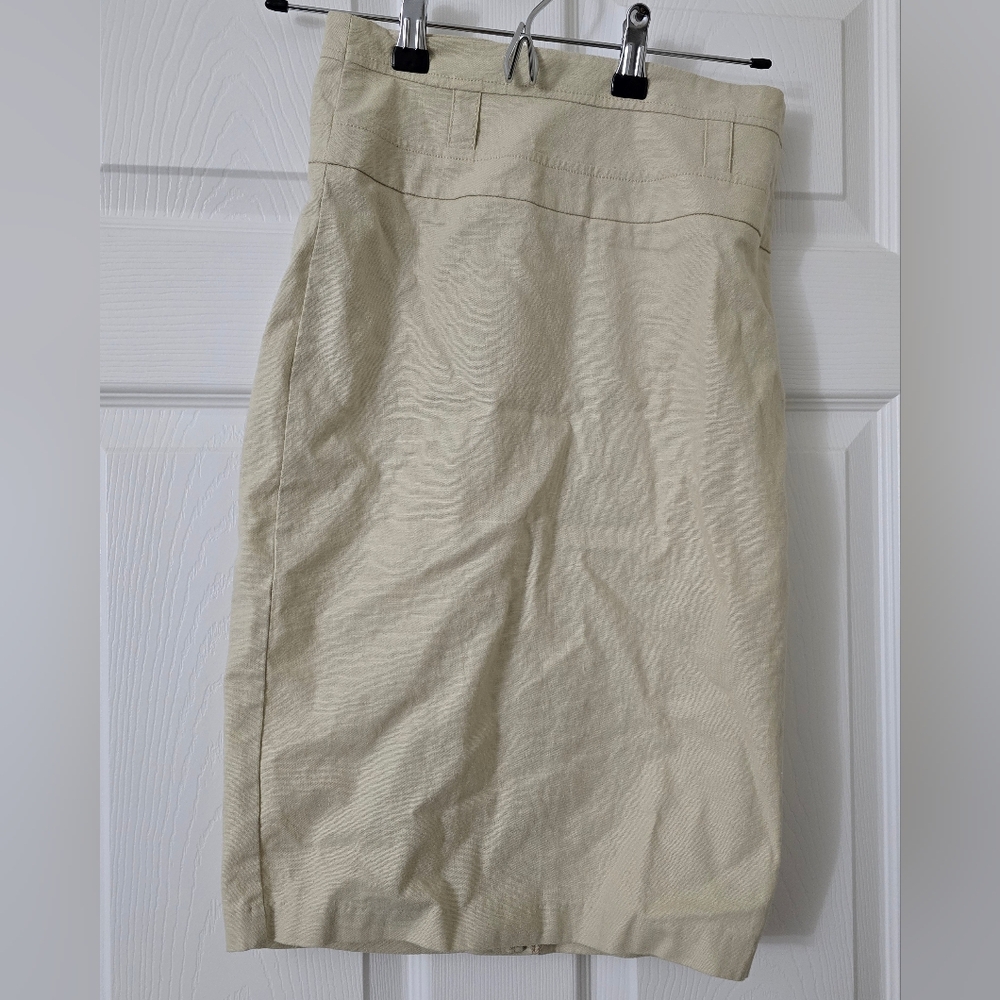 Papaya Knee Length Linen Cream Skirt - Small